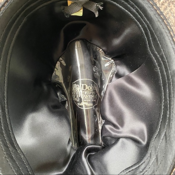 Dobbs Fifth Avenue Wool Tweed Hat - Picture 9 of 10